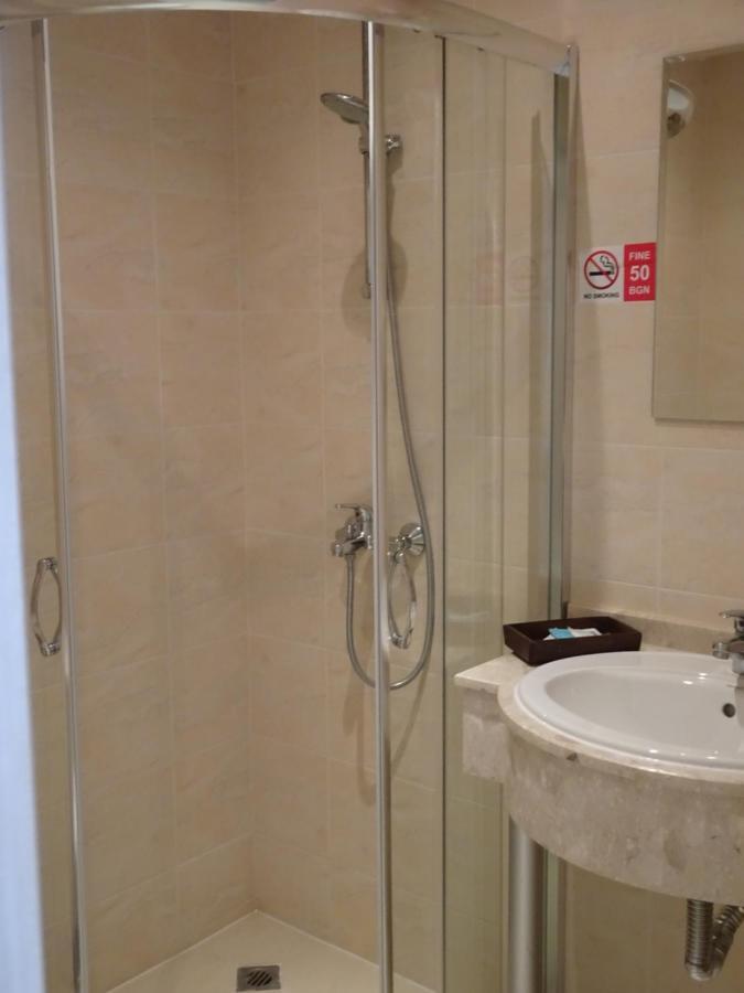 Private Apartments In White Rock Castle Balchik Esterno foto