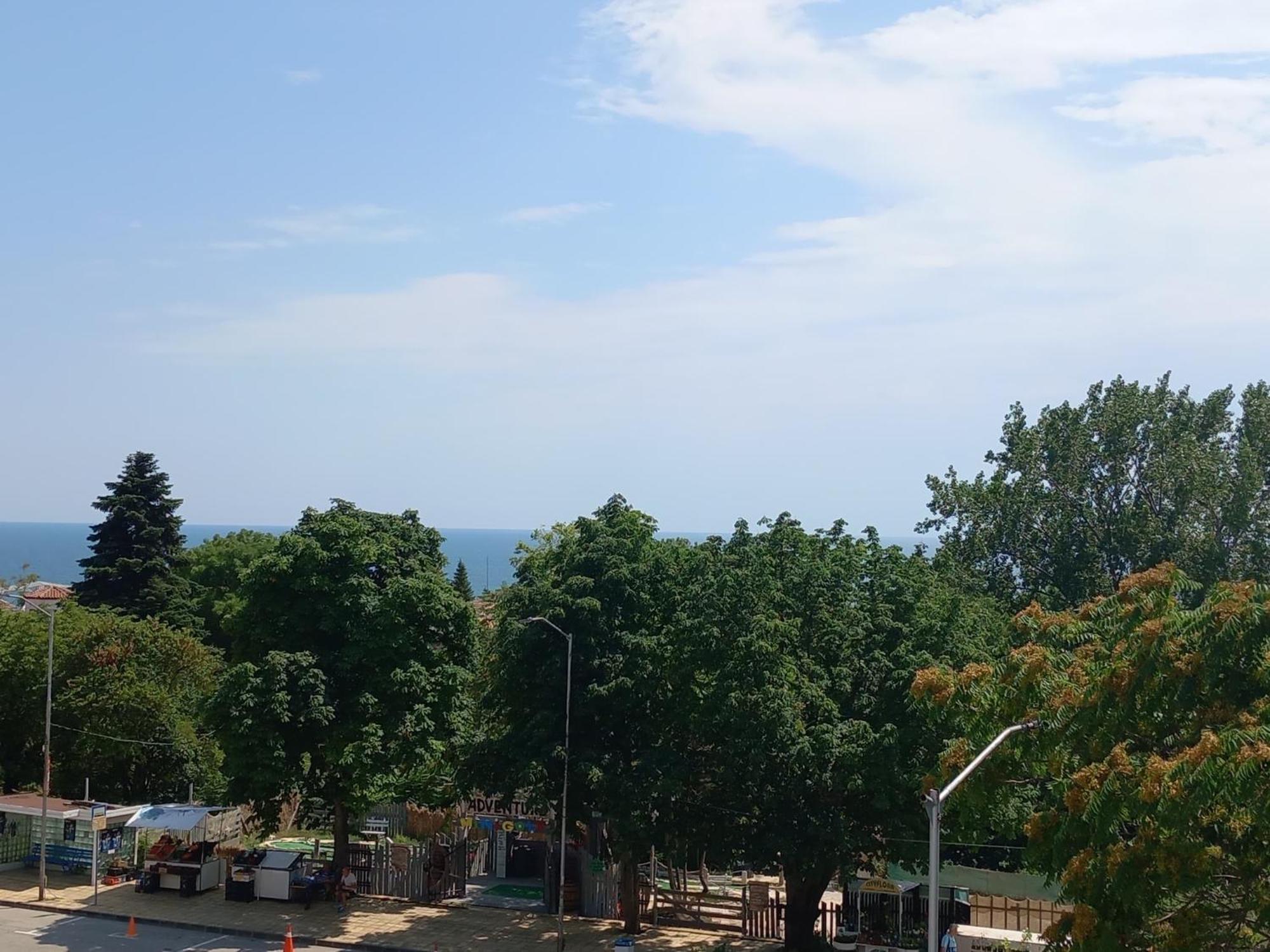 Private Apartments In White Rock Castle Balchik Esterno foto